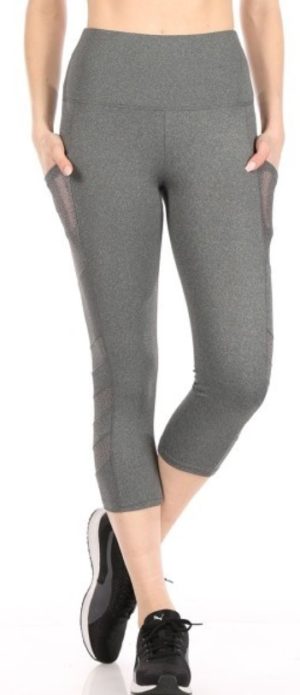 LT Grey Athletic Yoga Capri Side Detail and Pockets – CURVY – KISS My Legs  – Retail and Wholesale Leggings